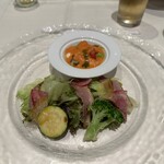 Regina Resort Karuizawa Mikage Yosui - ガスパチョと合鴨のサラダ仕立て