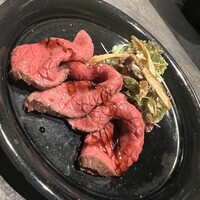 肉 希々 - 