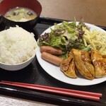 Cafeteria y Bar Linda - 