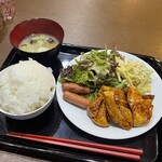 Cafeteria y Bar Linda - 