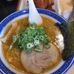 くさび - 料理写真:味噌豚骨