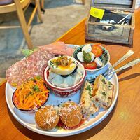 パージナ イタリアン ファイアワークス プラス カフェ ～薪焼きイタリアンとワイン～ - 