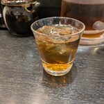 たこやき 大八 - 麦茶が出てきました