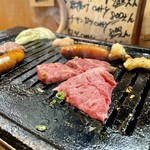 8点9 - お肉焼きやき〜