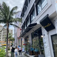 Ristorante CROSS 47 - 外観！の木