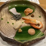 mare 八饗 - キンキ・サーモン・帆立・海老のお造り