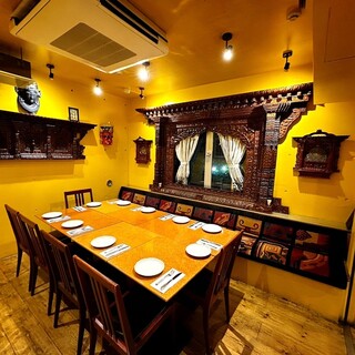 【2階黄の部屋】
8名〜11名様まで