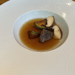 野菜がおいしいレストラン LONGING HOUSE - 節野菜と蓼科牛のコンフィスープ仕立て