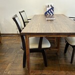 カフェ リベル - テーブル席