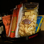 イル カンパネッロ - シェフ厳選のパスタや食材