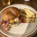 HYOE'S BURGERS + FRIES - 