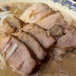 麺屋 志 - (๑•̀ㅂ•́)وチャーシューあっぷ✧