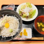 ちりめん・しらす専門店 凪 - 釜揚げしらす丼のセット