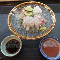 祇園 たに本 - 鱧の湯引きと鯛の刺身