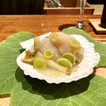 東山 吉寿 - 蕪 舞茸 貝柱 つぶ貝 ピーナッツもやし