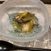 帝国ホテル 寅黒 - 先ず出てきた鮑