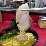 ラーメン 杉田家 - チャーシュー