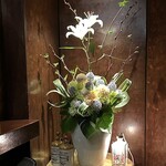 バー ジャダ - R6.3再3  今週の生花