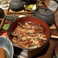 新宿うな鐵 はなれ - 