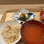 赤坂 菊乃井 - 昼懐石１５７３０円。鱧御飯。鱧が少ないのかな。。こうして見ると鯛って凄いんだなと思います