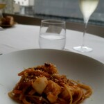 サーラ アマービレ - シチリア風 鰯と茴香(ウイキョウ)のスパゲティ(鰯をホタテに変えてくれました.*･ﾟ　.ﾟ･*.神対応(ღ✪ｖ✪))