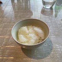 ベージュ アラン・デュカス 東京 - 