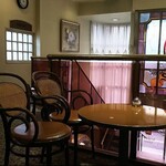 洋菓子のサフラン - カフェスペース