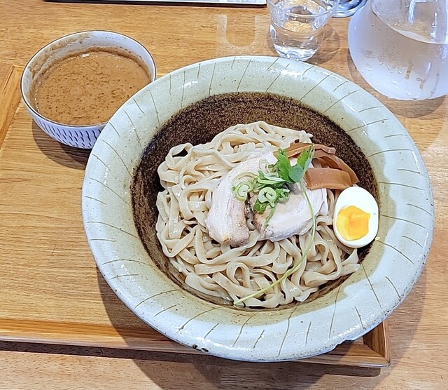 Menya Moriki photo 5