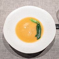慈華 - 招牌红烧排翅