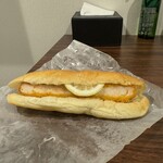 まるき製パン所 - エビプリカツロール