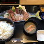 gyogyo - 朝取れお刺身定食・ご飯大（1,100円）