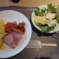 フォルク キッチン オールデイダイニング  - 