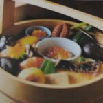 六盛 - 手をけ弁当