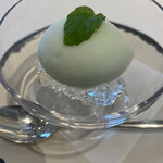 アンダーズ 東京 - これが最高に美味しかった、ミントとヨーグルトのソルベ