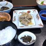 瀬戸内味覚処 芸州 本店 - おまかせ定食