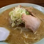 白樺 - サッポロラーメンの味噌（裏の横）