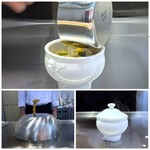 私房菜 鉄板焼 松村 - ◆鉄板茶碗蒸し　玉蜀黍と九条葱の餡かけ 鉄板上で作られる茶碗蒸しって初めて。見ていると愉しい。^^ スペシャリテで、季節により餡が変わるそうです。