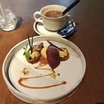 キハル ブラッセリー - さつまいものタルト　めっちゃうまい