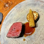 luogo - 飛騨牛内もも　炭火焼き