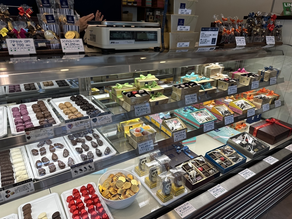 写真 : レオニダス 名古屋藤が丘店 （Leonidas） - 藤が丘