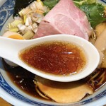 寿製麺 よしかわ - スープ