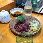 寿司と地魚料理　大徳家 - くじらの刺身