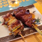 ユラユラ 浅草店 - 串焼きは、ねぎまとレバー