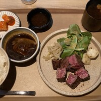炭火焼肉 肉の匠 ひうち - 和牛上赤身ステーキ100g