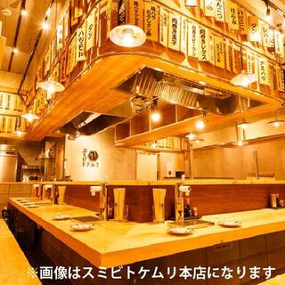 オープン席を中心とした店内！スタイリッシュなネオ大衆酒場！