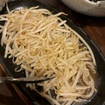 塩梅 - ランチサービスのもやし炒め