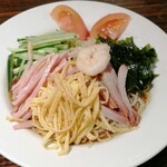 華閩 - 冷やし中華　1050円
