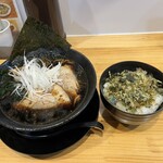 木更津ラーメン 大輝 - 木更津ブラックラーメンとぶっかけ漁師めし