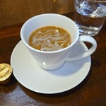 キッチン ブルー グローブ - ホワイトコーヒーへ