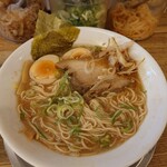 森本拉麺堂 - 替玉後。ネギや鰹節を添えてここからが本番。